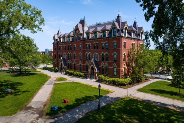 Tufts University Image