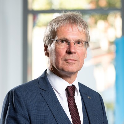 Karlsruher Institut für Technologie Holger Hanselka Rector